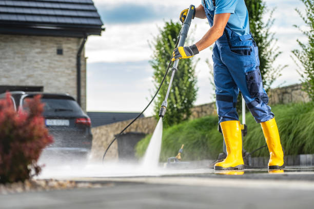 Playground Equipment Cleaning in Benton Heights, MI